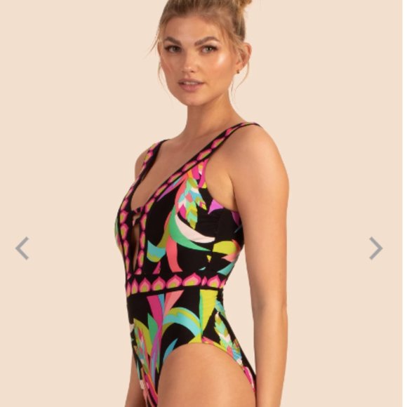 New! Trina Turk Birds of Paradise Plunge One-Piece Swimsuit Women's Size 14 - Picture 2 of 9